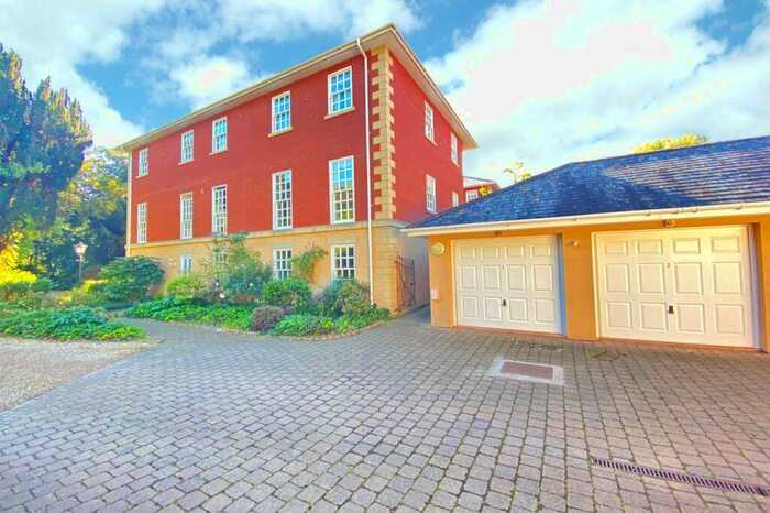 4 Bedroom Semi-Detached House For Sale In Silverton, Exeter, EX5