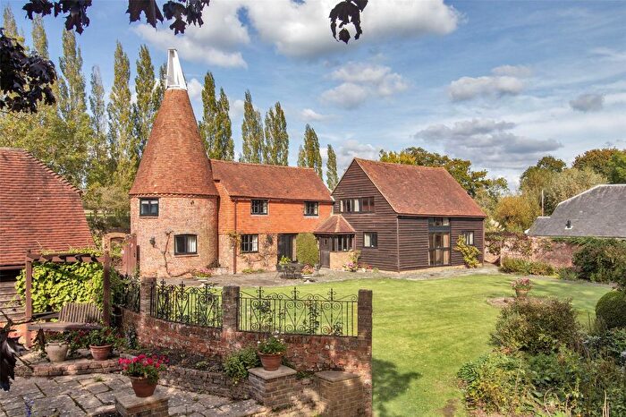 4 Bedroom Detached House For Sale In Puddingcake Lane, Rolvenden, Cranbrook, Kent, TN17
