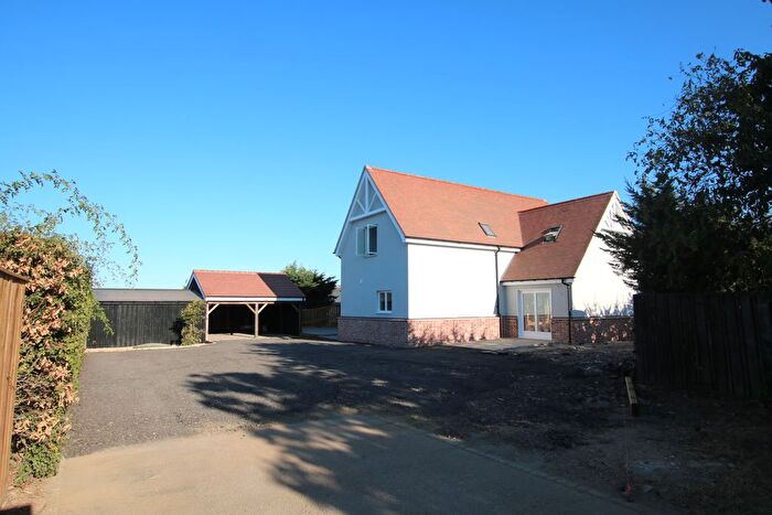 3 Bedroom Detached House For Sale In Fox Glove Farm, Hatfield Heath, CM22