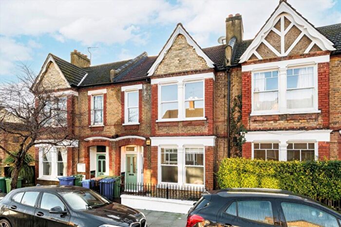 2 Bedroom Flat For Sale In Surrey Road, Peckham, SE15