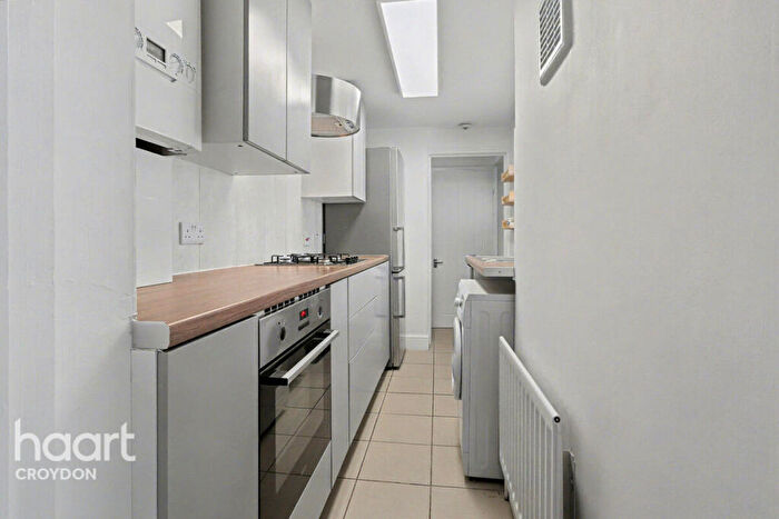 2 Bedroom Terraced House To Rent In Bensham Grove, Thornton Heath, CR7