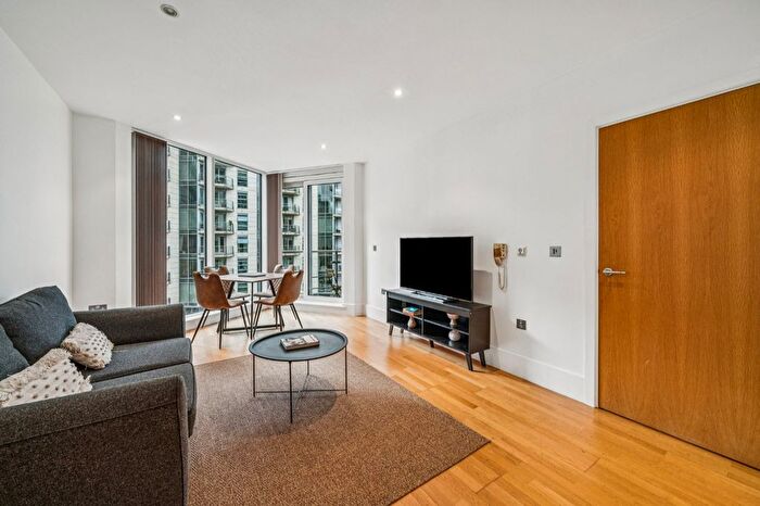 2 Bedroom Flat To Rent In Commodore House, Juniper Drive, SW18