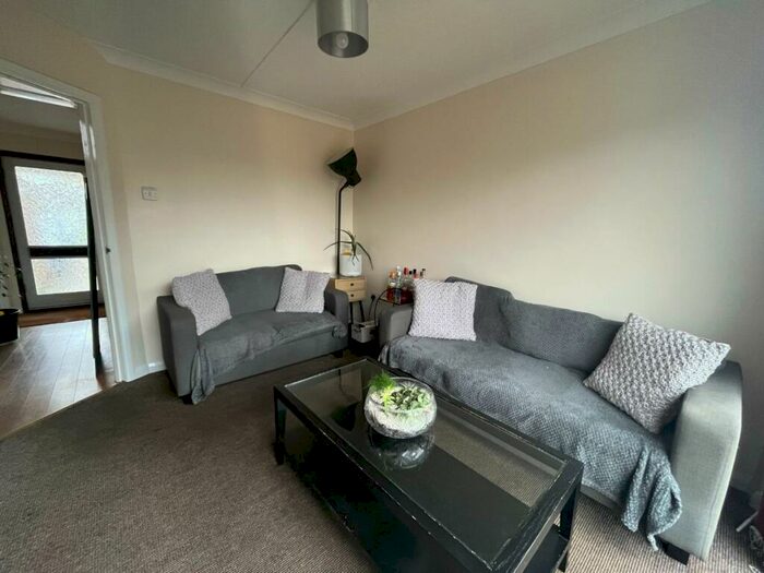 5 Bedroom End Of Terrace House To Rent In Kemsing Gardens, Canterbury, CT2