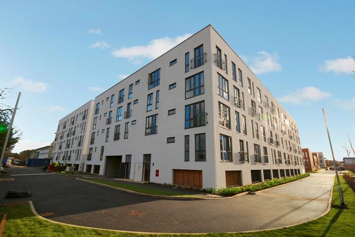 2 Bedroom Flat To Rent In Otto Road, Welwyn Garden City, AL7