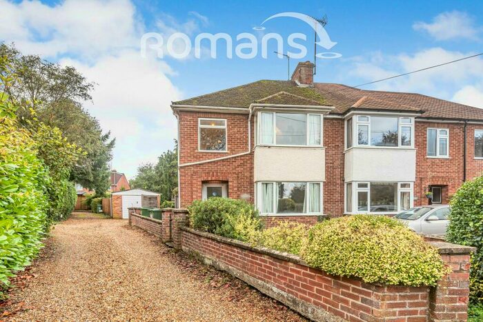 3 Bedroom Semi-Detached House To Rent In Old Newtown Road, RG14
