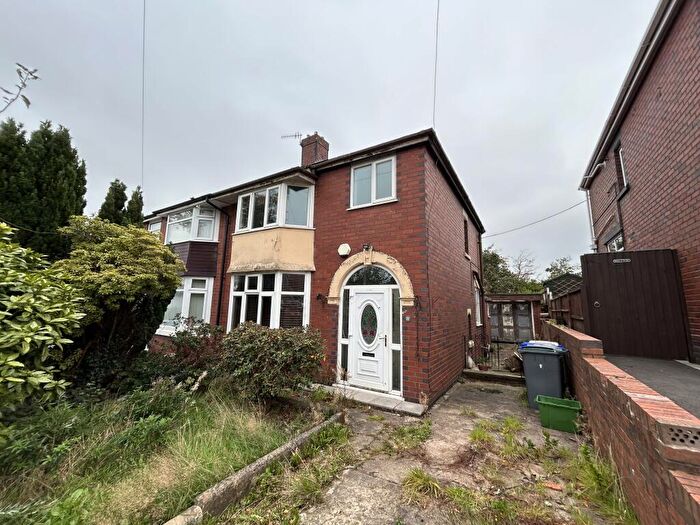 3 Bedroom Semi-Detached House For Sale In Kelvin Avenue, Stoke-On-Trent, ST1