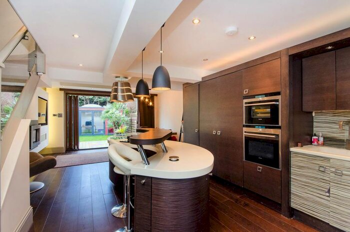 4 Bedroom Terraced House To Rent In The Drive, Wimbledon, London, SW20