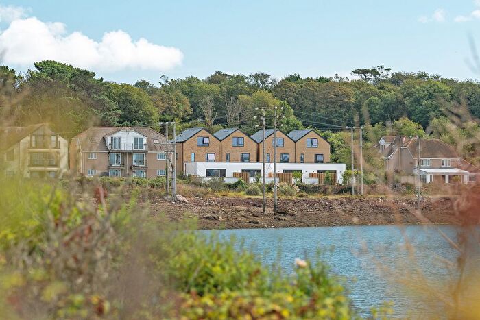 4 Bedroom Semi Detached House For Sale In Overlooking Carnsew Pool, Hayle, Cornwall, TR27