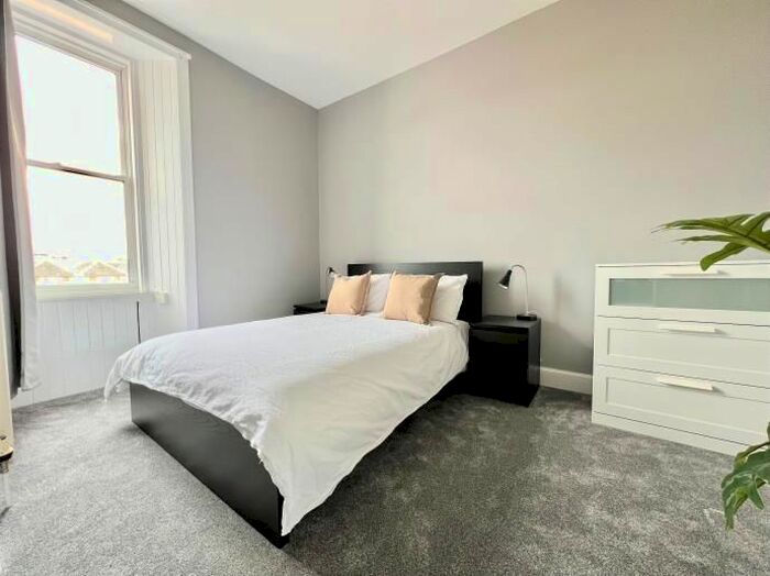 1 Bedroom Flat To Rent In Wheatfield Place, Gorgie, Edinburgh, EH11