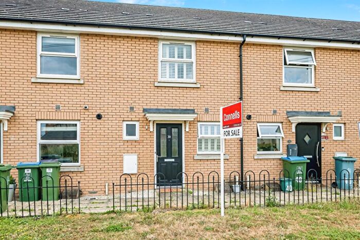 2 Bedroom Terraced House For Sale In Upende, Aylesbury, HP18
