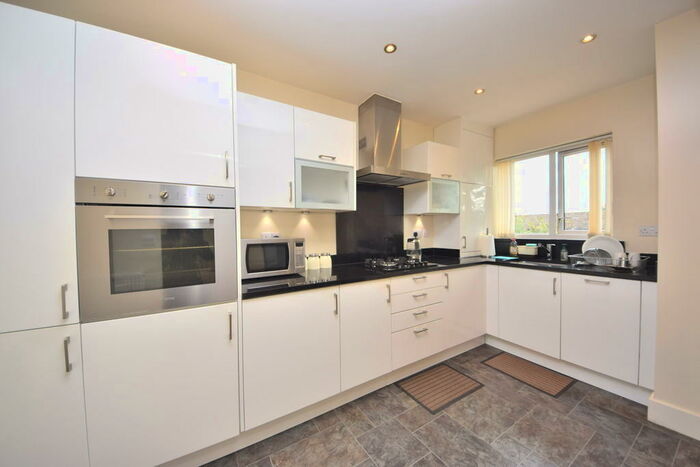 2 Bedroom Apartment To Rent In Knighton Court, - Cranbrook Road, IG6