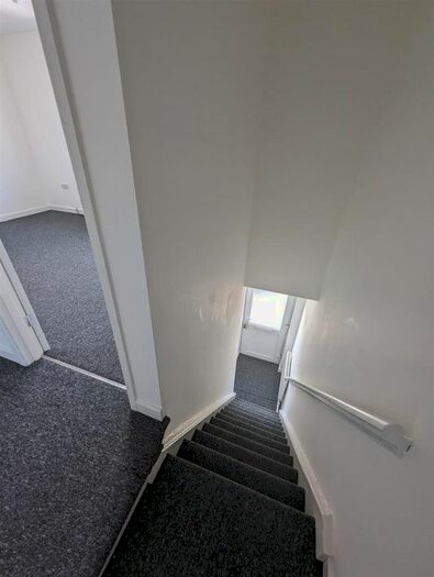 3 Bedroom Terraced House To Rent In Barnett Road, Willenhall, WV13