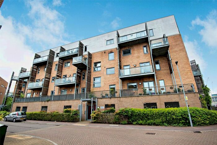 2 Bedroom Flat To Rent In Lichfield House, Rustat Avenue, Cambridge, CB1