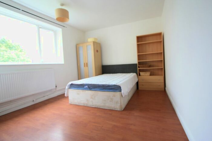 1 Bedroom Flat To Rent In Dagnall Street, London, SW11