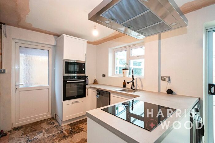 2 Bedroom Semi-Detached House For Sale In Notley Road, Braintree, Essex, CM7