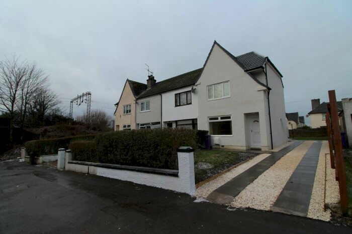 2 Bedroom House To Rent In Garscadden Road, Glasgow, G15