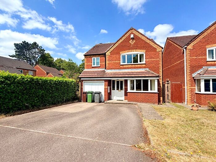4 Bedroom Detached House For Sale In Suffolk Close, Wednesfield, Wolverhampton, WV11