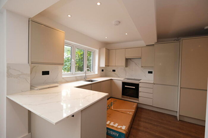 3 Bedroom House To Rent In Beckenham Gardens, London, N9