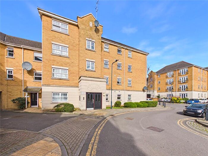 1 Bedroom Apartment For Sale In Scott Road, Edgware, HA8