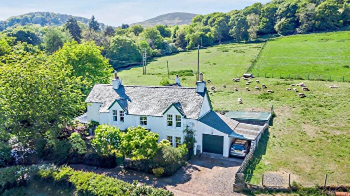 4 Bedroom Detached House For Sale In Easter Howgate, Penicuik, Midlothian, EH26