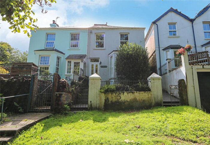 3 Bedroom Semi-Detached House For Sale In Yelverton, Devon, PL20