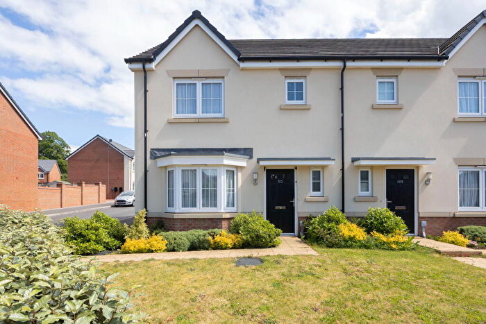 3 Bedroom Semi-Detached House For Sale In Dewberry Close, Cheltenham, GL52