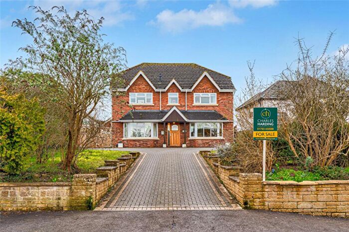 5 Bedroom Detached House For Sale In Old Shaw Lane, Shaw, Swindon, Wiltshire, SN5