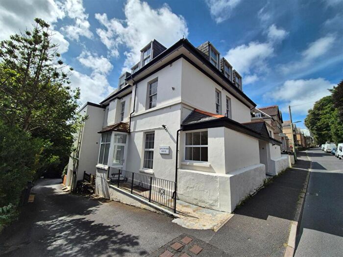 1 Bedroom Flat To Rent In Flat, Kingswood HouseTorrs ParkIlfracombe, EX34