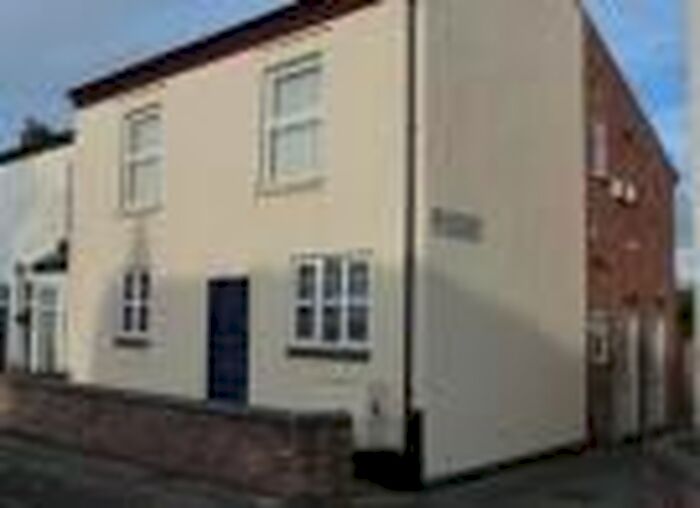 2 Bedroom Flat To Rent In Amos Mews, Sutton Coldfield B73