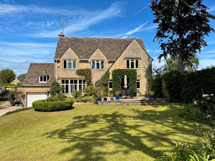 5 Bedroom Detached House For Sale In Lodersfield, Lechlade, Gloucestershire, GL7