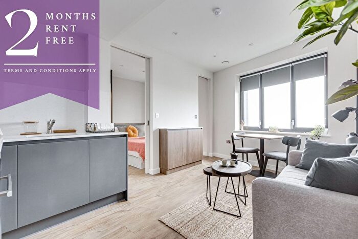 1 Bedroom Flat To Rent In College Road, Croydon, CR0