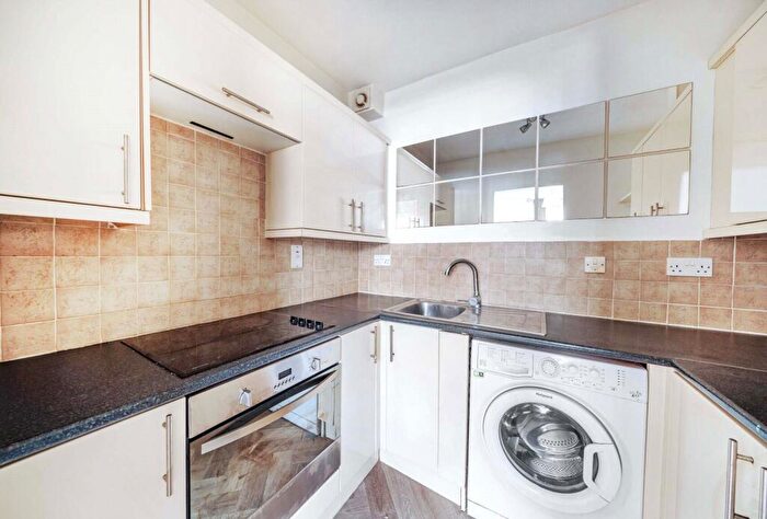 1 Bedroom Apartment To Rent In Flat Playhouse Court, Bath Road, Cheltenham, Gloucestershire, GL53