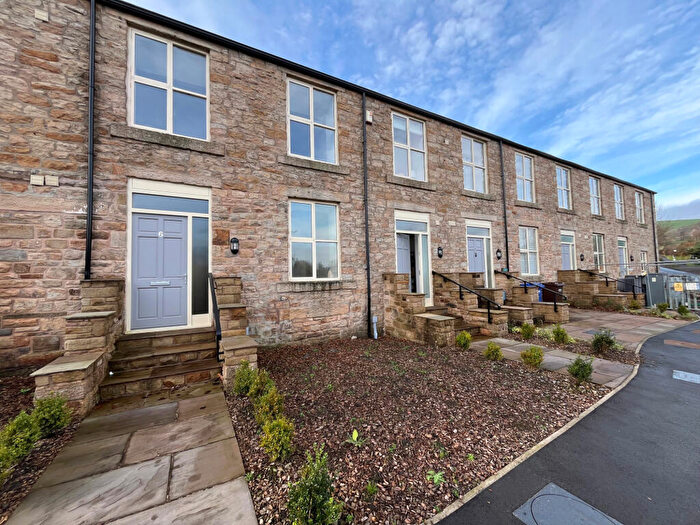 3 Bedroom Town House For Sale In Burtons Mill, Newchurch In Pendle, Pendle, BB12