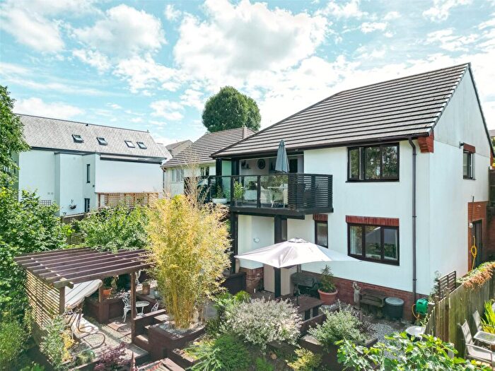 4 Bedroom Detached House For Sale In Shamwickshire Close, Bideford, EX39