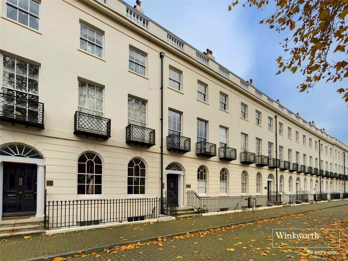 2 Bedroom Flat To Rent In Albion Terrace, London Road, Reading, Berkshire, RG1