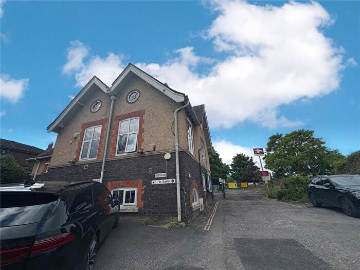 2 Bedroom Flat To Rent In Sea Mills Lane, Bristol, Somerset, BS9