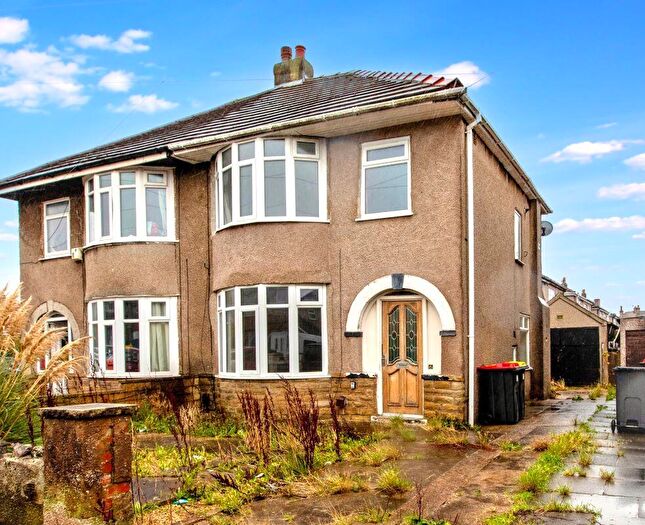 3 Bedroom Semi Detached House For Sale In Bowland Drive, Lancaster, LA1