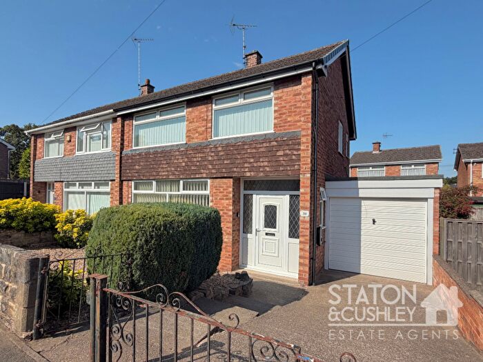 3 Bedroom Semi-Detached House For Sale In Burwood Avenue, Mansfield, NG18