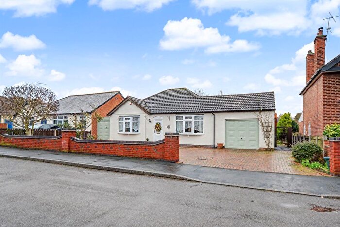 3 Bedroom Detached Bungalow For Sale In Elm Avenue, Sandiacre, Nottingham, NG10