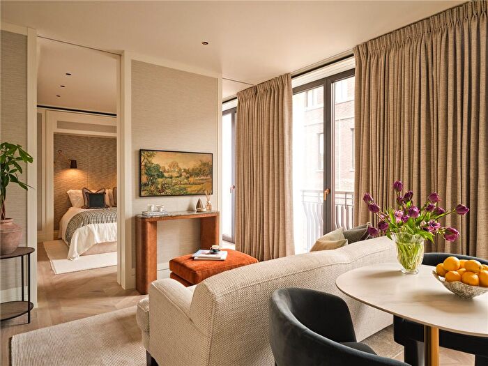 Studio For Sale In Curzon, Curzon Street, Mayfair, London, W1J