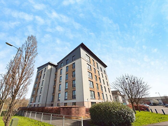 2 Bedroom Flat For Sale In Ritz Place, Glasgow, G5