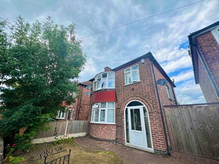 3 Bedroom Semi-Detached House To Rent In Elvaston Road, Wollaton, NG8