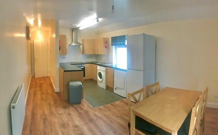 4 Bedroom Apartment To Rent In Malefant Street, Cardiff(City), CF24