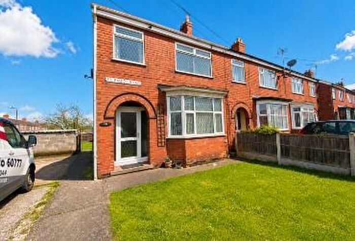 3 Bedroom End Of Terrace House To Rent In St. Pauls Road, Scunthorpe, DN16