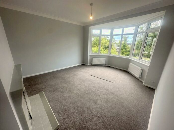 1 Bedroom Maisonette To Rent In Coventry Court, Hankins Lane, London, NW7