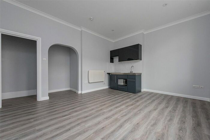 Studio To Rent In High Road, London, NW10