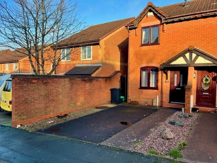 2 Bedroom Semi-Detached House To Rent In Cromwell Street, Dudley, DY2
