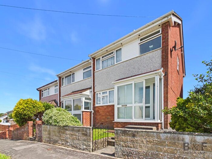 3 Bedroom End Of Terrace House For Sale In Nevalan Drive, St George, BS5