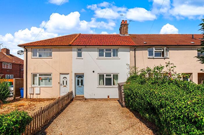 3 Bedroom Property For Sale In Donnington Bridge Road, Oxford, OX4