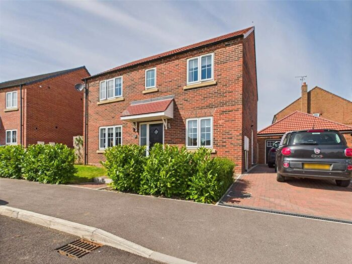 4 Bedroom Detached House For Sale In Geldart Avenue, South Cave, HU15